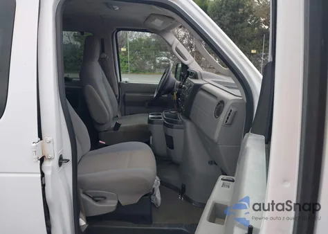 2009 Ford E-350 Super Duty Xl/Xlt из США, поврежденный, VIN 1FBNE31L69DA74759